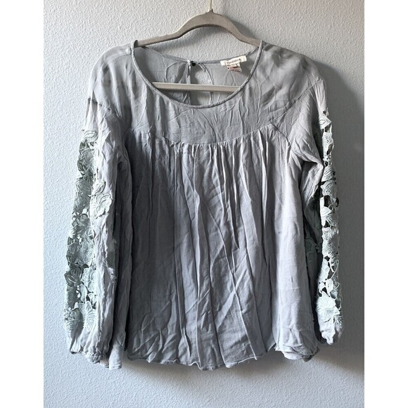 Sundance Womens Size XS Gray Crochet Sleeves Blouse Top - Picture 1 of 6